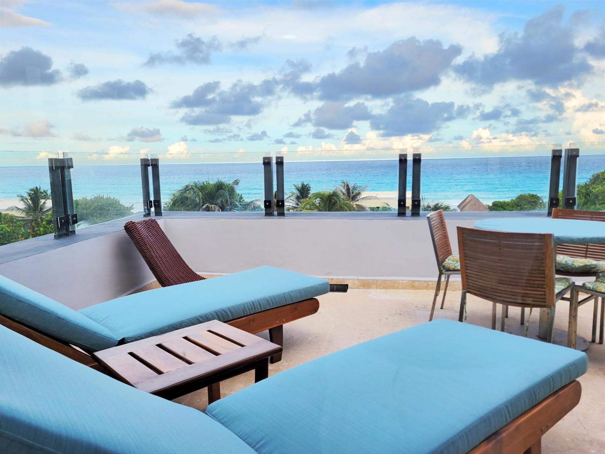 Beachfront Getaway Condo แคนคูน ภายนอก รูปภาพ