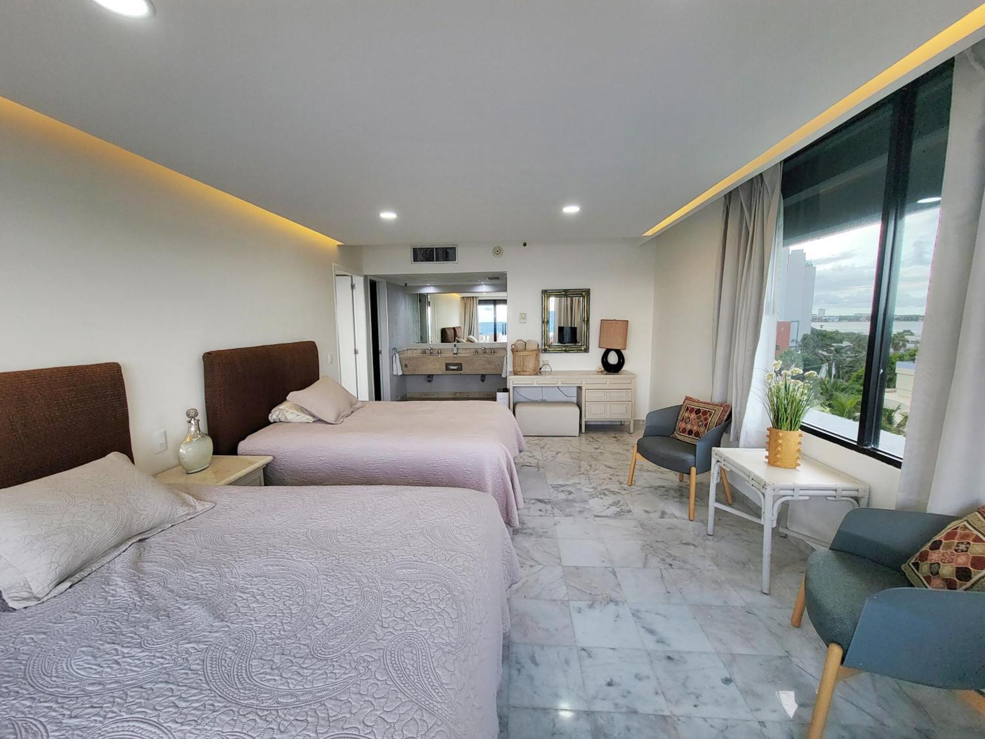 Beachfront Getaway Condo แคนคูน ภายนอก รูปภาพ