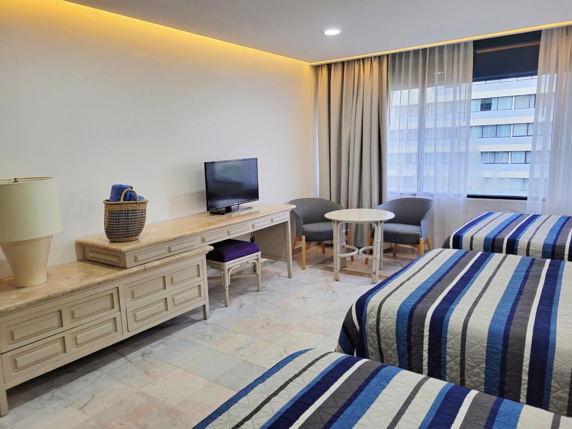 Beachfront Getaway Condo แคนคูน ภายนอก รูปภาพ